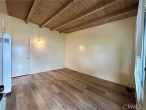 Building Photo - 440 Atascadero Rd