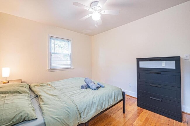 Building Photo - 8411 Potomac Ave