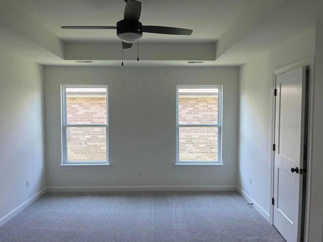 Building Photo - 1817 Wes Milligan Ln