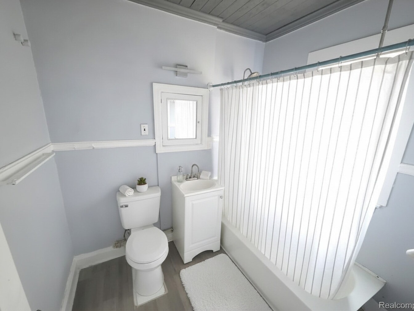 Building Photo - 3801 Ellery St