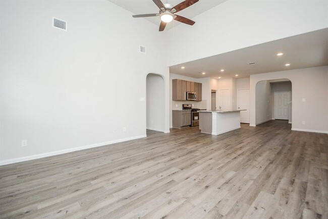Building Photo - 2745 Williams Grv Ct