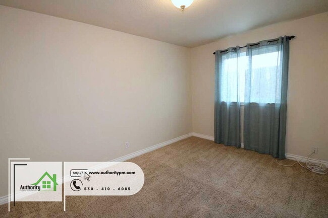 Building Photo - 808 Springer Dr