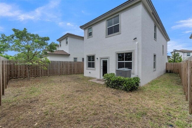 Building Photo - 2409 NW 131st Cir