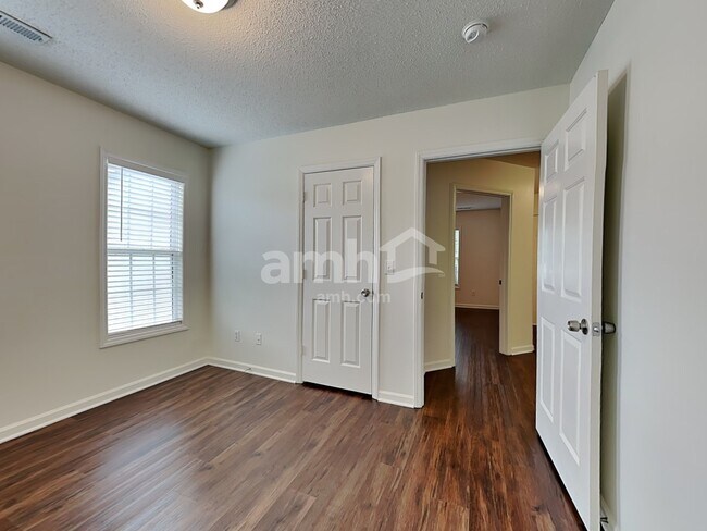 Building Photo - 181 Tudor Downs Rd