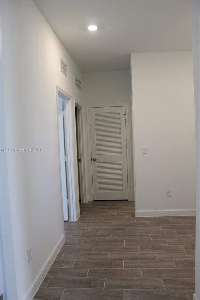 Building Photo - 1379 Tangled Orchard Tr