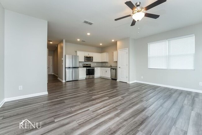 Building Photo - 3118 Journal Ct