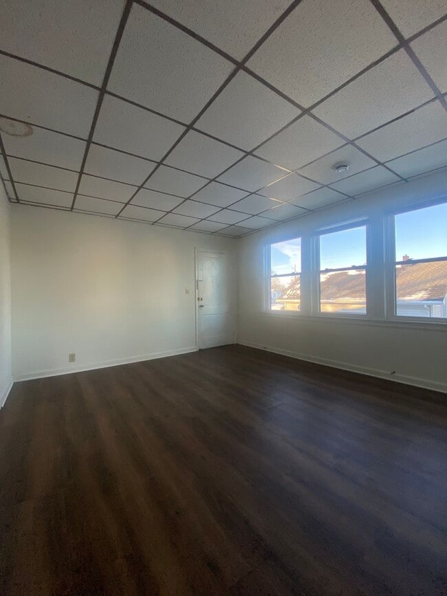 Building Photo - 1511 Oregon St