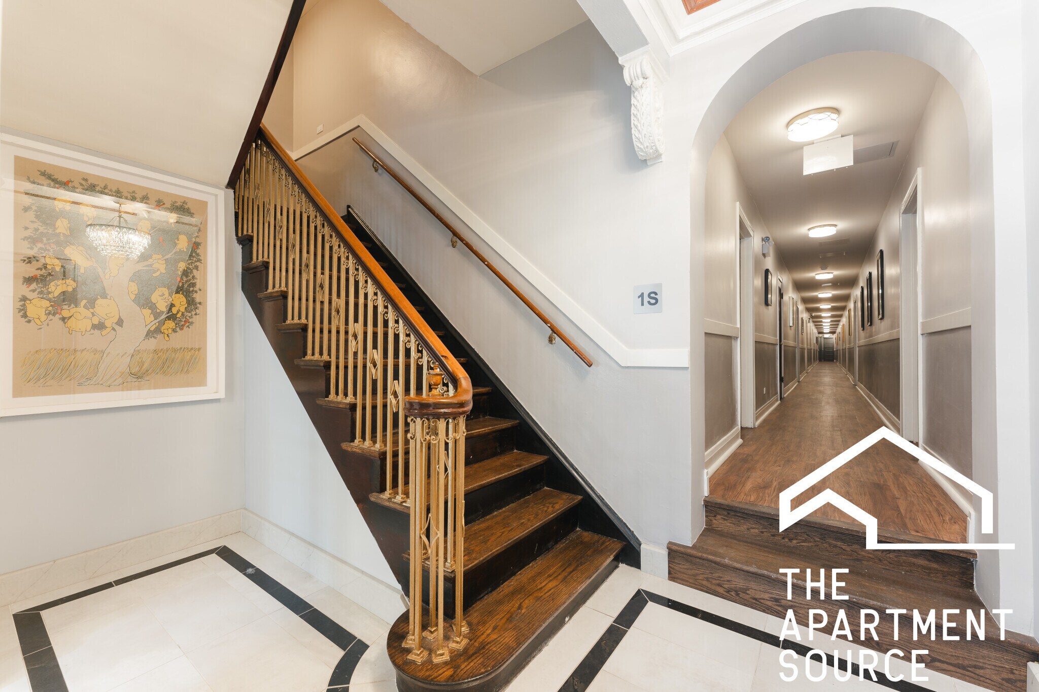 Building Photo - 640 W Wrightwood Ave