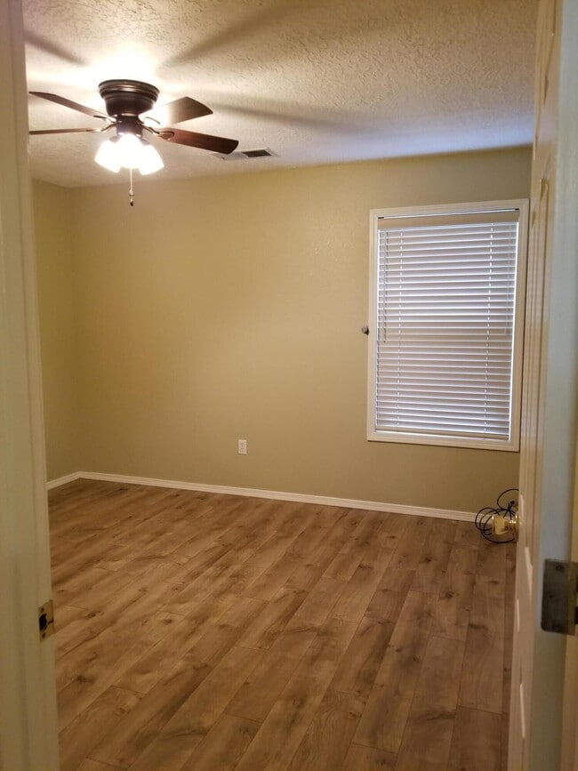 Building Photo - 10605 Monte Bello Ct NW