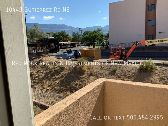 Building Photo - 10449 Gutierrez Rd NE