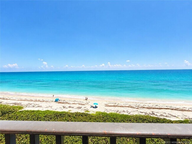 Building Photo - 7440 S Ocean Dr