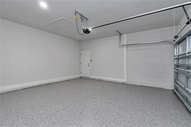 Building Photo - 13855 SW 47th Cir