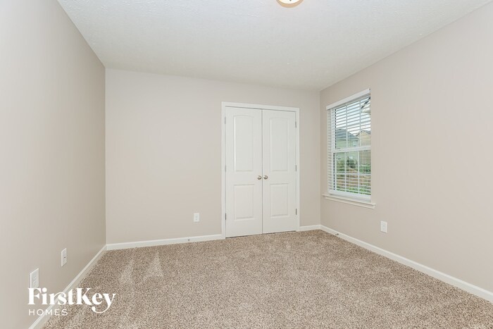Building Photo - 1252 Anduin Ave