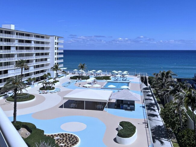 Building Photo - 3546 S Ocean Blvd