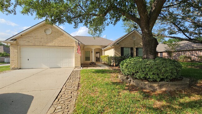 Building Photo - 2314 Hannover Way