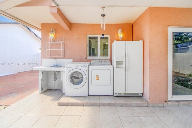 Building Photo - 19721 SW 122nd Pl