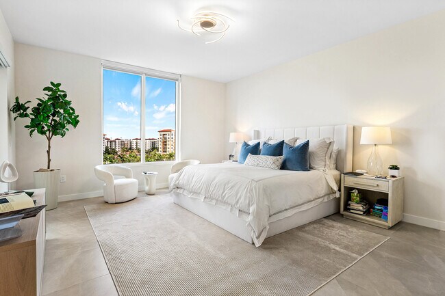 Building Photo - 220 SE Mizner Blvd