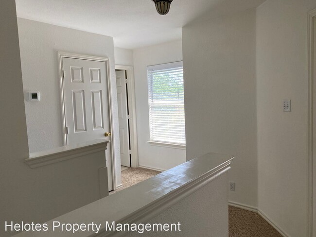Building Photo - 3 br, 2.5 bath House - 22134 Goldcrest Run