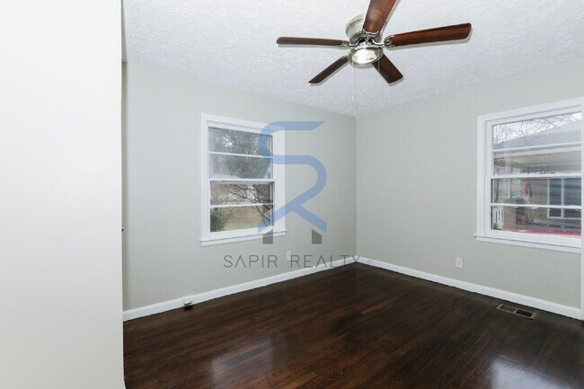 Building Photo - Perfect for Families! 3BR/2BA in Belvedere Park, Decatur