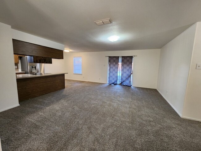 Building Photo - 508 Campbell Ln