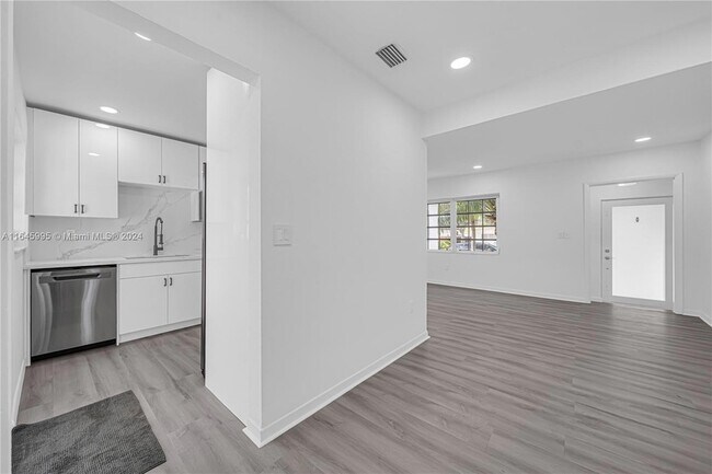 Building Photo - 6351 NW 38th Terrace