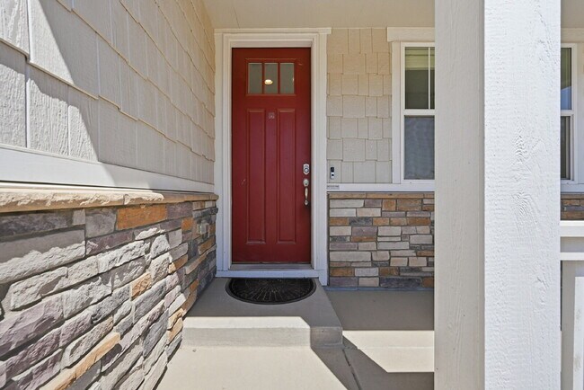 Building Photo - $2,840.95- 3-bed, 2.5 bath home in Aurora