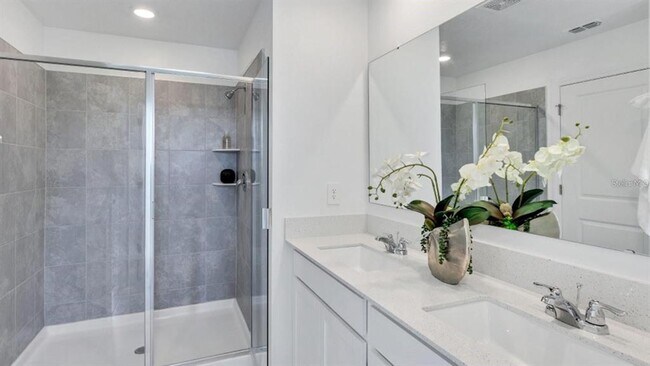 Building Photo - 149 Adventure Ave