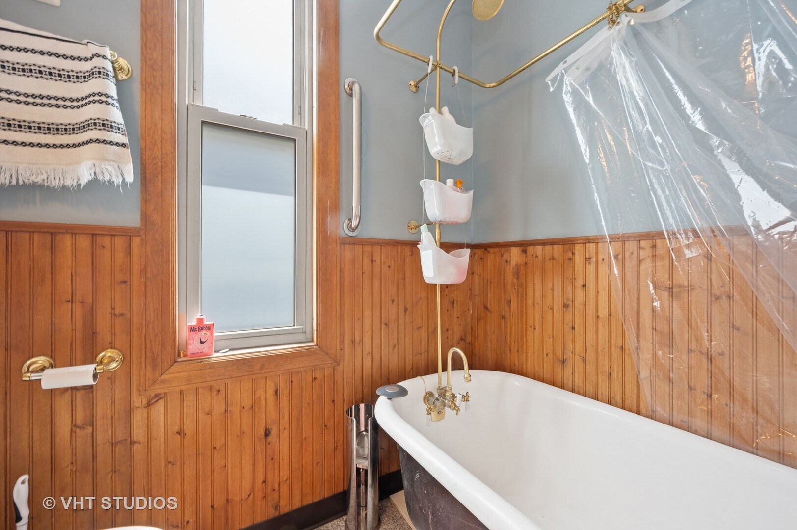 Building Photo - 3629 N Wayne Ave