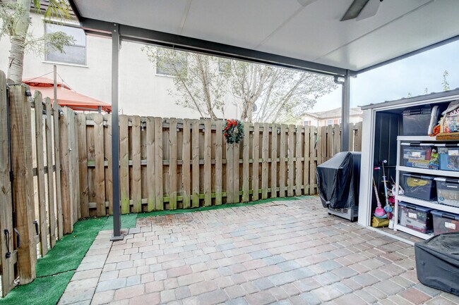 Building Photo - 15086 SW 115th St