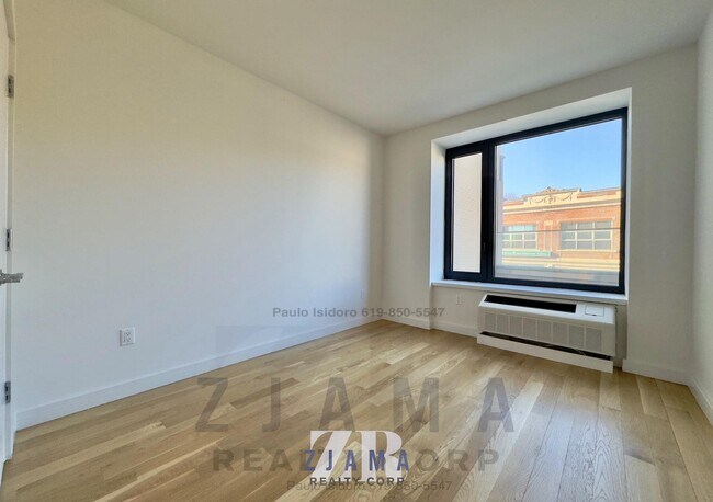 Building Photo - 409 Eastern Pkwy