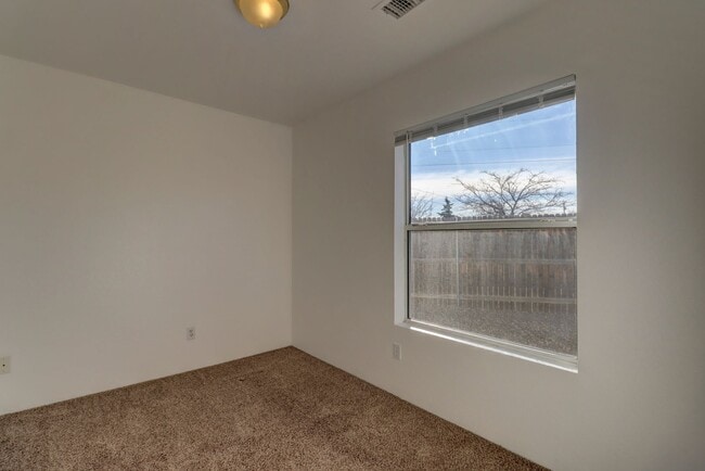Building Photo - Home for Rent in Prescott Valley.