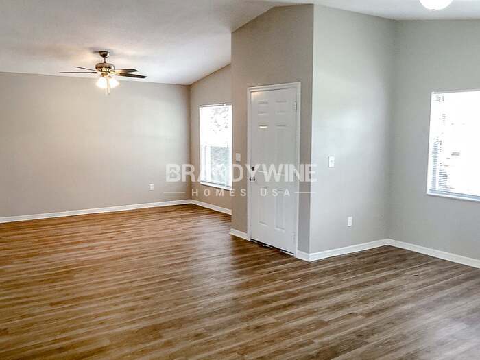 Building Photo - 3912 E Powhatan Ave