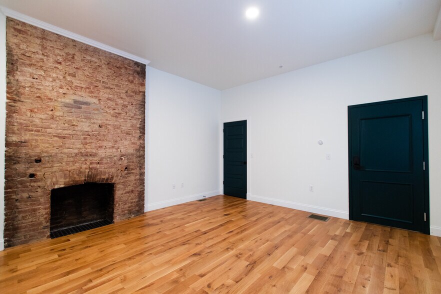 Building Photo - 4406 Butler St