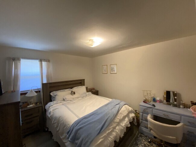 Building Photo - 1BD/1BA Rental Near North Village Arts District & East Campus