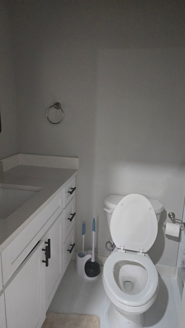 Building Photo - Spacious 4BR House in Dallas