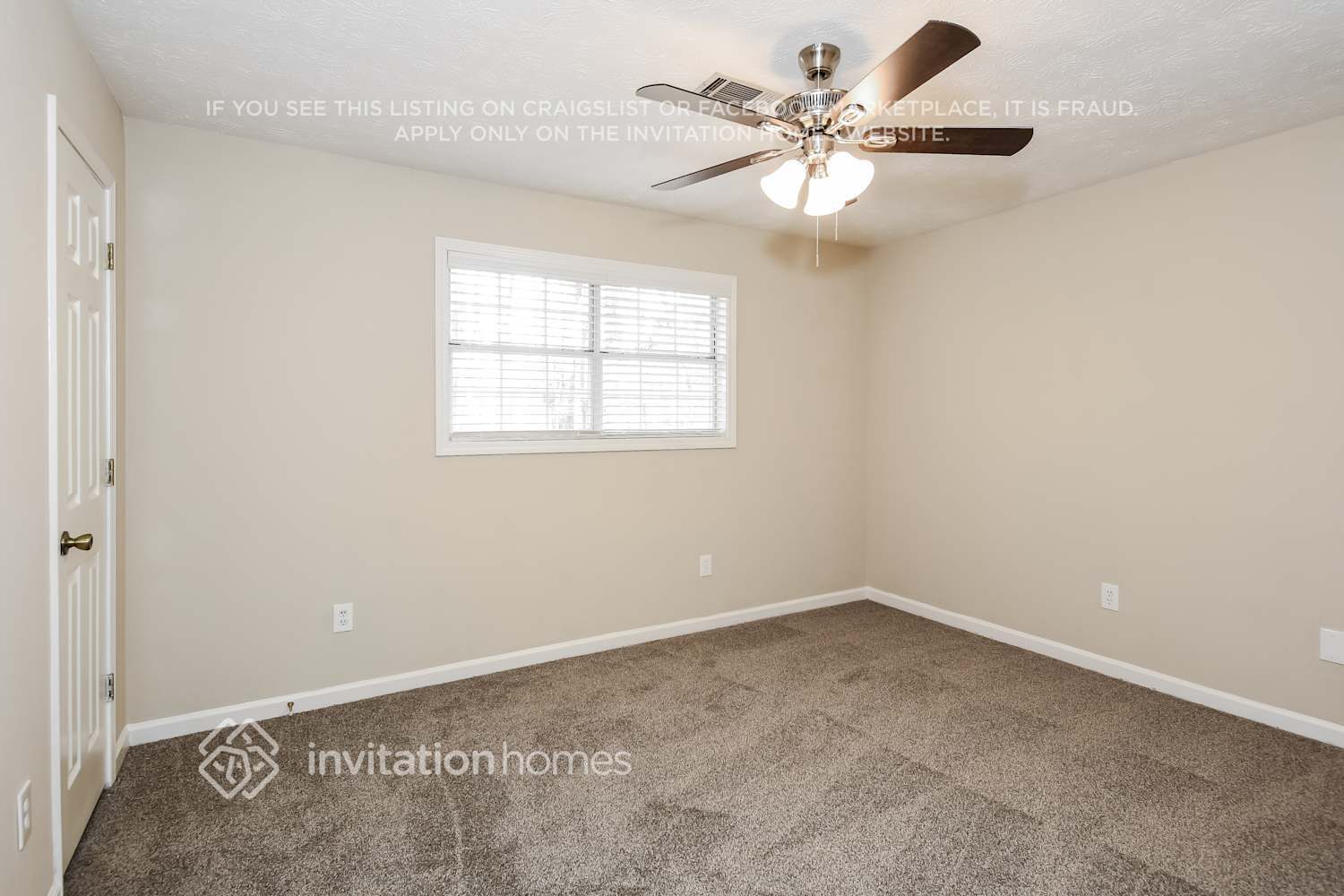 Building Photo - 2290 Castle Royale Dr