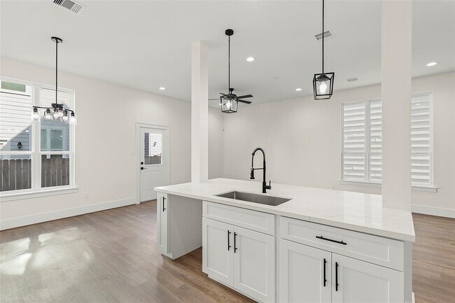 Building Photo - 1809 Palmetto Landing Dr