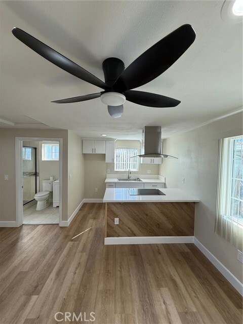 Building Photo - 735 N Bush St