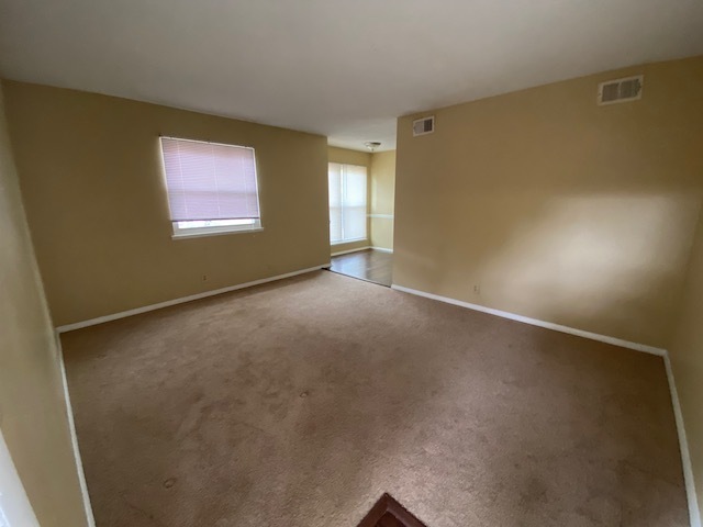 Living Room - Parkwood Village Apartments