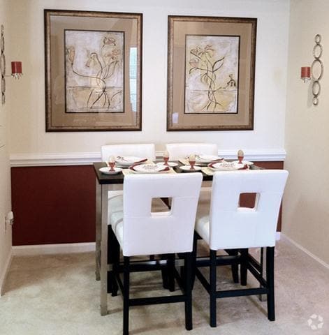 Interior Photo - Vista 121