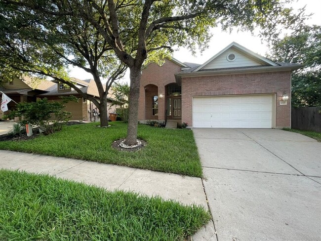 Building Photo - 5009 Hibiscus Valley Dr