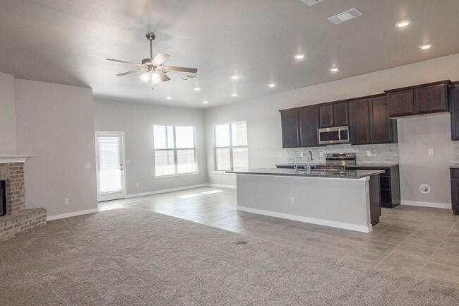 Building Photo - Pre-Leasing - 4 bed/2 bath Frenship School...