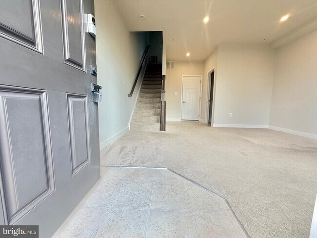 Building Photo - 5330 Witch Hazel Ln