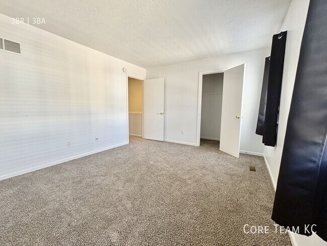 Building Photo - 4420 Jarboe St