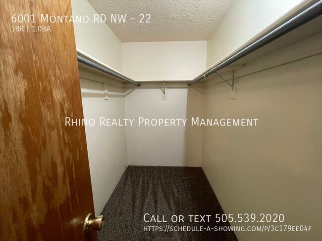 Building Photo - 6001 Montaño Rd NW