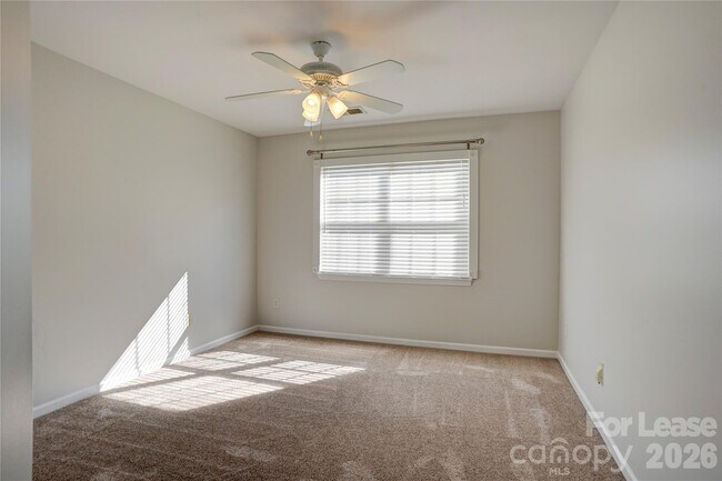 Building Photo - 12411 Stratfield Pl Cir