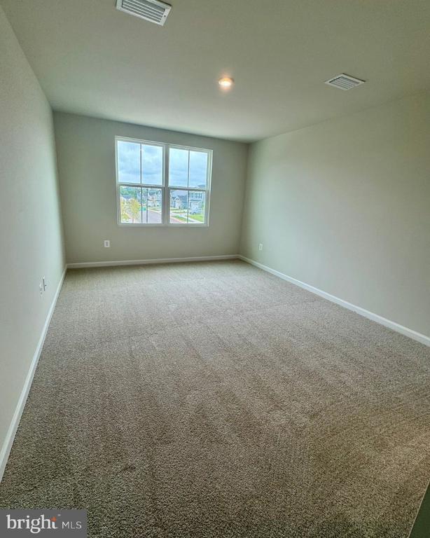 Building Photo - 2701 Apricot Dr