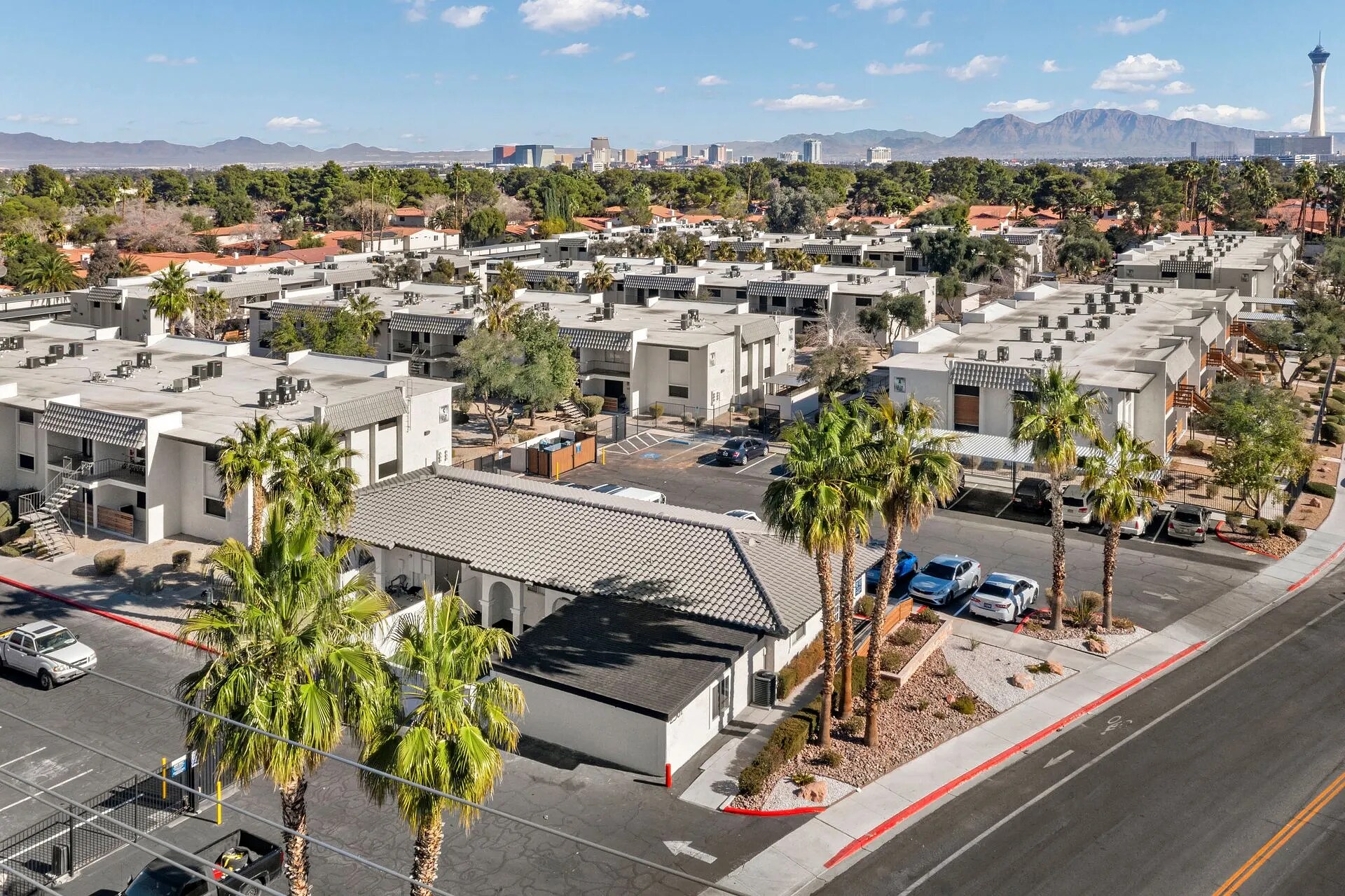 Building Photo - 2301 S Valley View Blvd