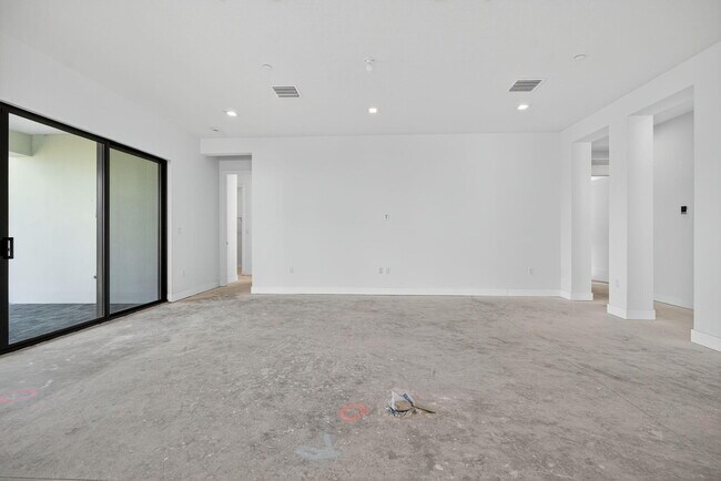 Building Photo - 10026 Skyloft St