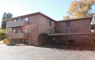 Building Photo - 181 Maplewood Dr